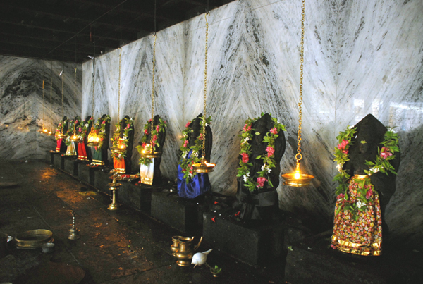 guruvayur,guruvayur temple, neeranjali nava graha temple